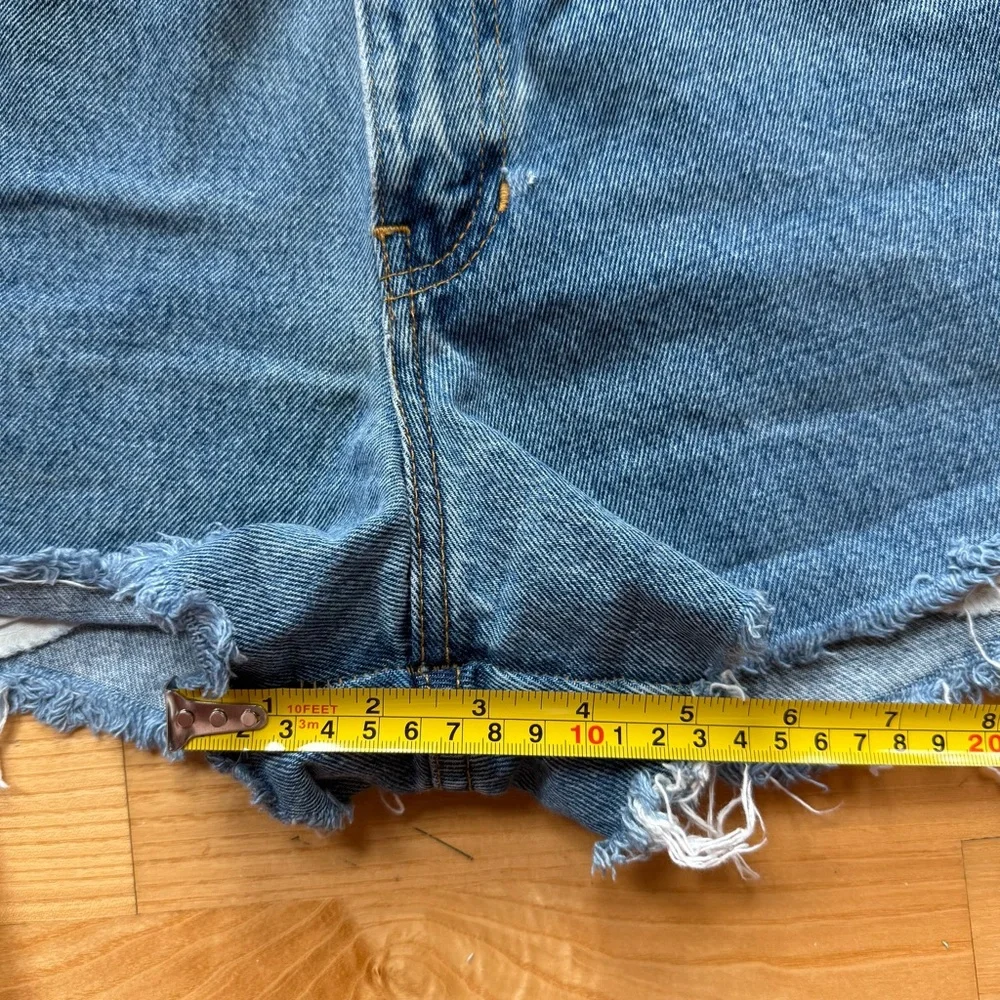 Vintage express jean shorts